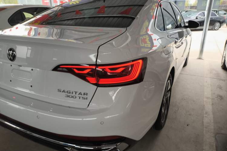 Used Volkswagen Sagitar 2023 300TSI DSG Excellence Edition
