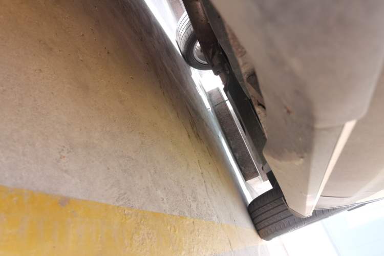 Used Land X7 2015 2.0T Panoramic Prestige Edition
