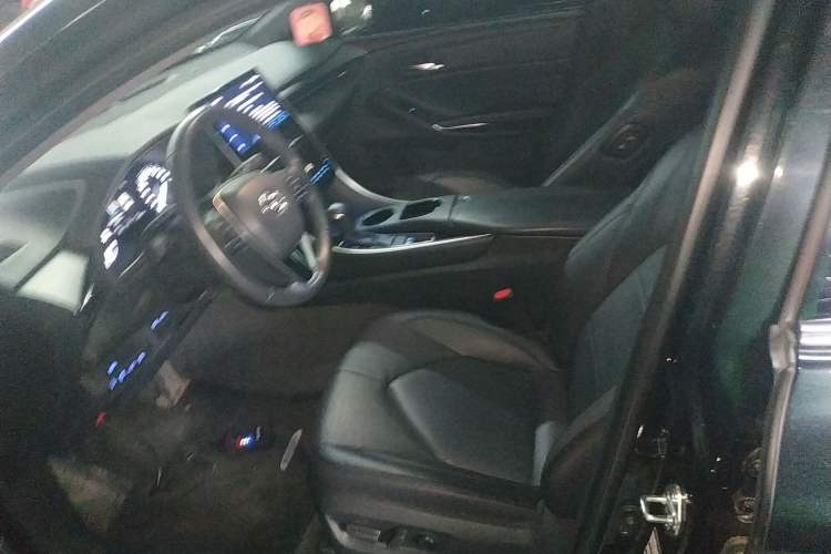 Used Toyota Avalon 2022 2.0L Luxury Edition
