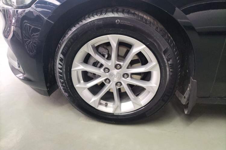 Used Buick LaCrosse 2022 552T Luxury Version