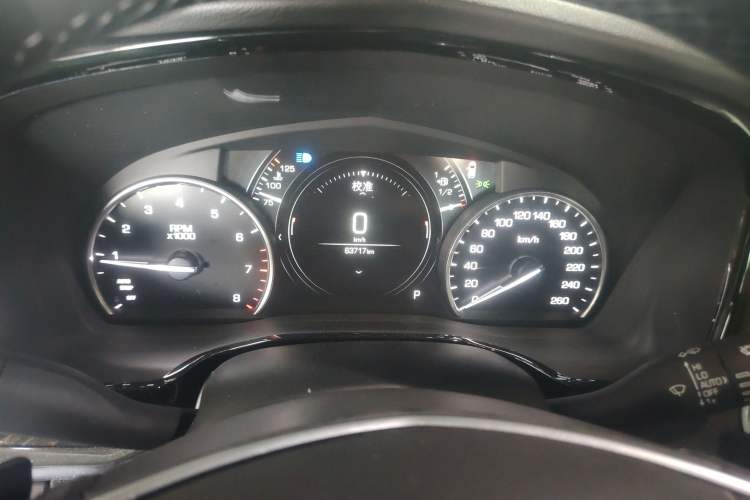 Used Cadillac XT5 2018 25T Luxury Model
