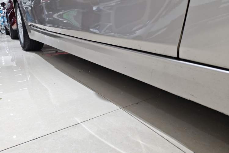 Used BMW 3 Series 2015 320Li Luxury Edition Fashion Model
