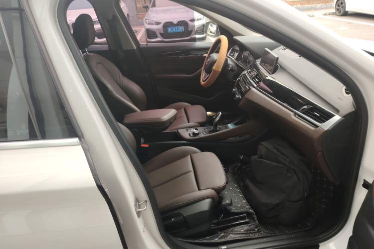 Used BMW X1 2020 sDrive20Li Fashion Model
