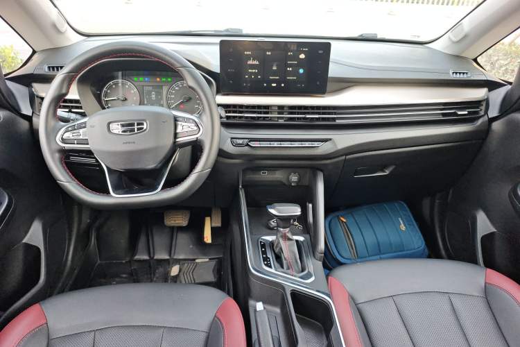 Used Geely Auto Vision X3 2021 PRO 1.5L CVT Deluxe Model
