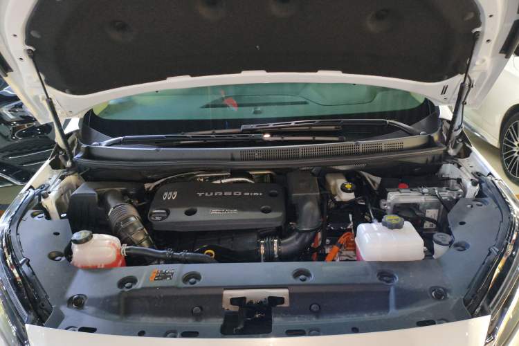 Used Buick GL8 New Energy 2025 Lushang First-Drive Edition 7-Seater
