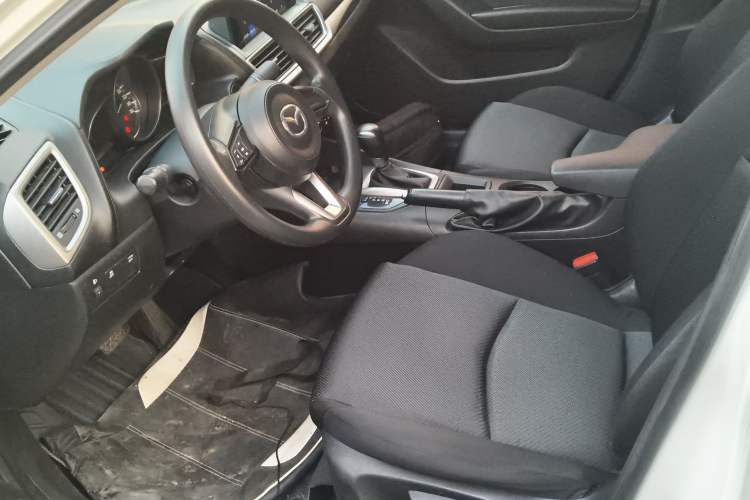 Used Mazda Mazda 3 Axela 2017 Sedan 1.5L Automatic Comfort Model Emission Standard China V