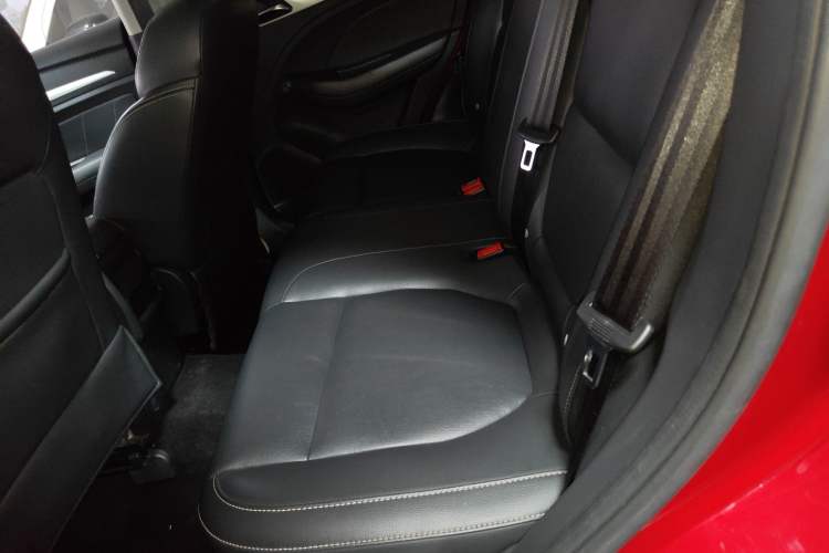 Used MG ZS 2018 1.5L Automatic Luxury Edition China V Standard
