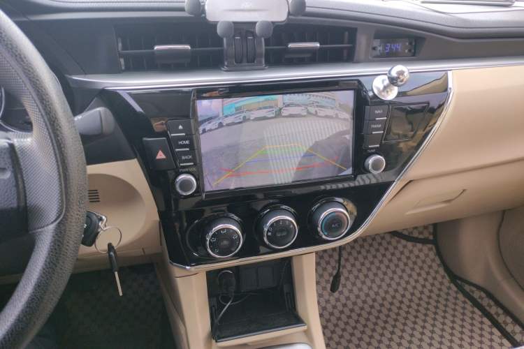 Used Toyota Corolla 2014 1.6L Manual GL
