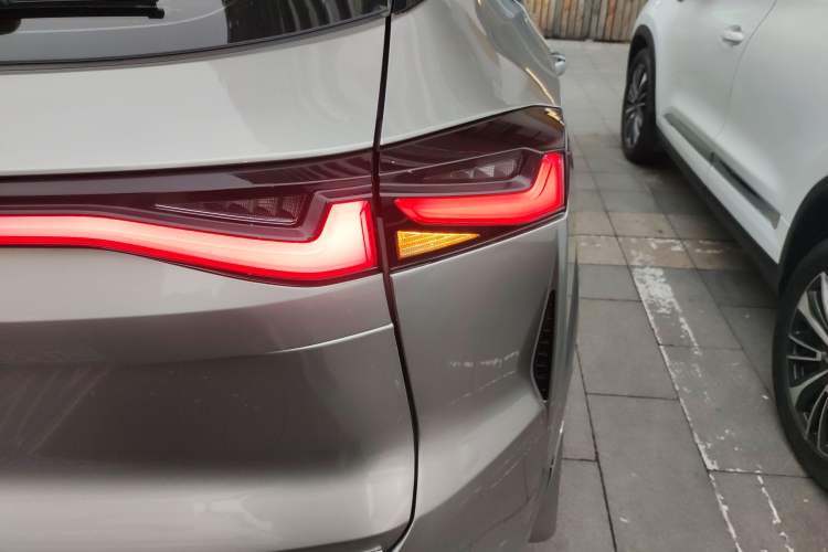 Used Oshan Z6 2022 Blue Whale 1.5T DCT Smart Edition
