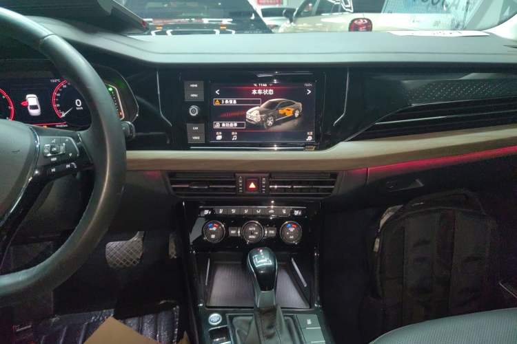 Used Volkswagen Passat 2019 330TSI Luxury Edition China VI Standard