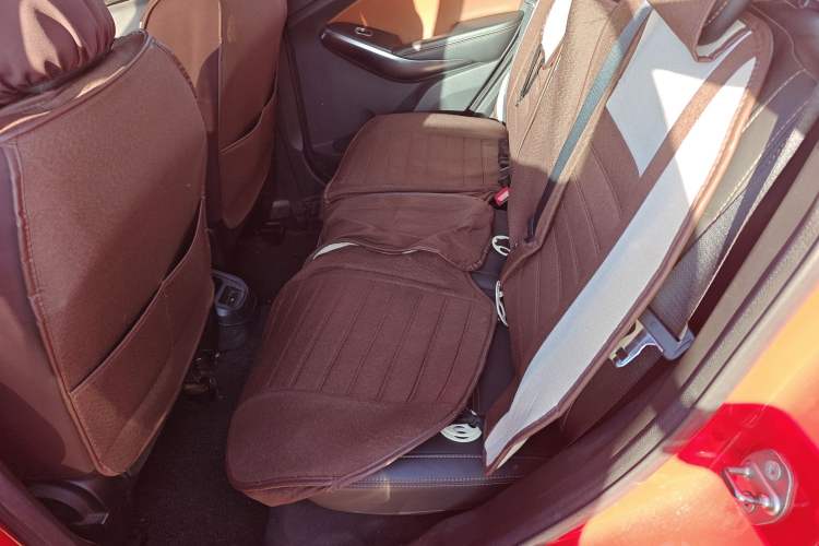 Used BYD Yuan 2016 1.5L Manual Luxury Version
