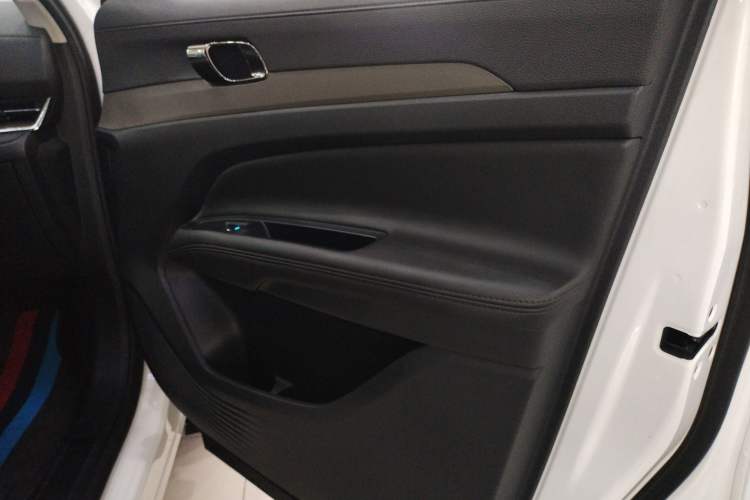 Used Ford Equator Sport 2022 EcoBoost 170 Platinum Edition