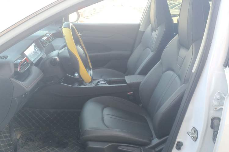 Used Dongfeng Aeolus Yixuan 2024 1.5L Automatic JingSu Edition
