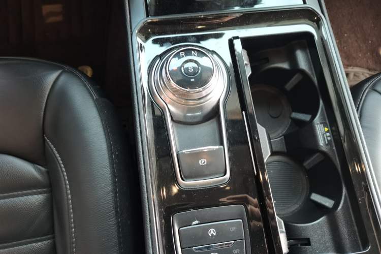 Used Ford Edge 2020 EcoBoost 245 Two-Wheel Drive Titanium 7-Seater