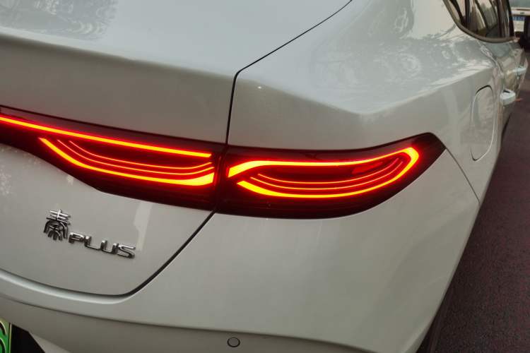 Used BYD Qin PLUS 2025 DM-i Smart Drive 55KM Leading Model
