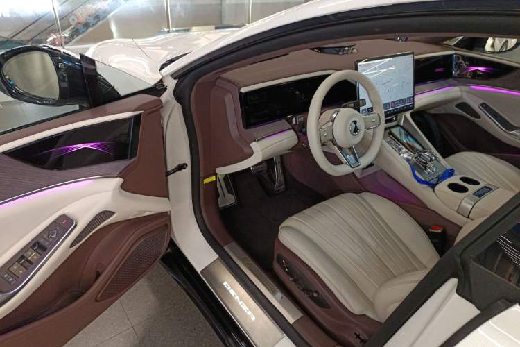 Used Denza Z9GT 2024 1100 4x4 Max First Edition