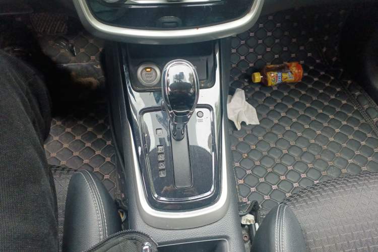 Used Nissan Tiida 2019 1.6L CVT Smart Drive Version China VI Standard
