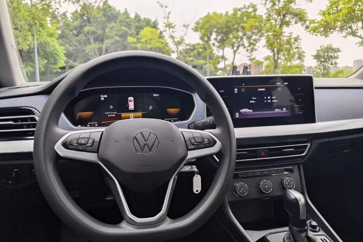 Used Volkswagen Lavida 2023 1.5L Automatic De Yi Edition
