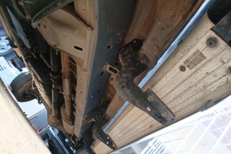 Used SAIC MAXUS T70 2021 2.0T Diesel Automatic 4x4 Elite Version with Long Bed and High Ground Clearance
