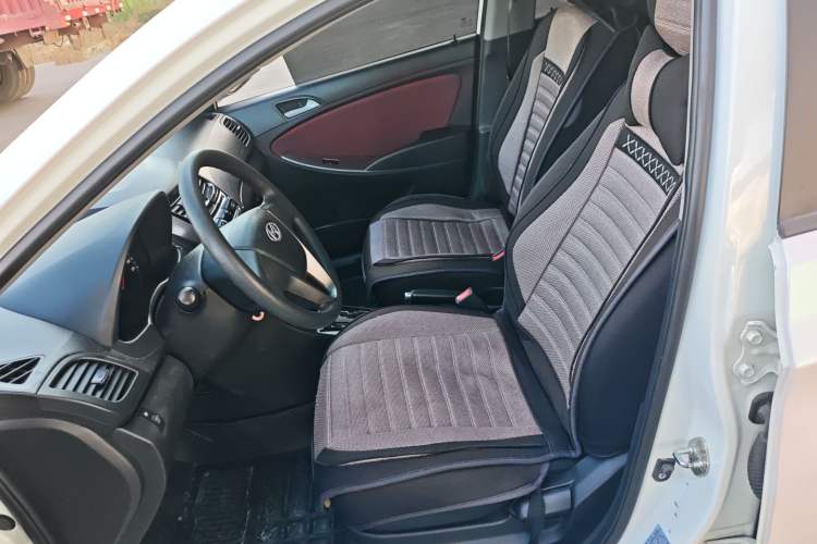 Used Hyundai Verna Ray 2014 1.4L Automatic GLX