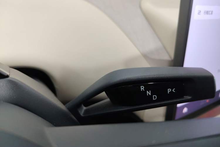 Used  YU7 2025 Ultra-Long Range High-Performance All-Wheel-Drive Max Edition
