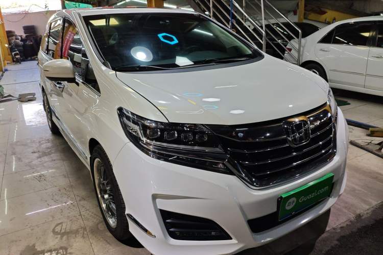Used Honda Elysion 2016 2.4L Supreme Edition
