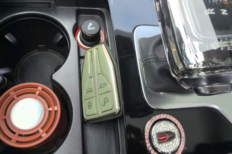 Used Hongqi HS5 2019 2.0T Smart Connect Flagship Edition
