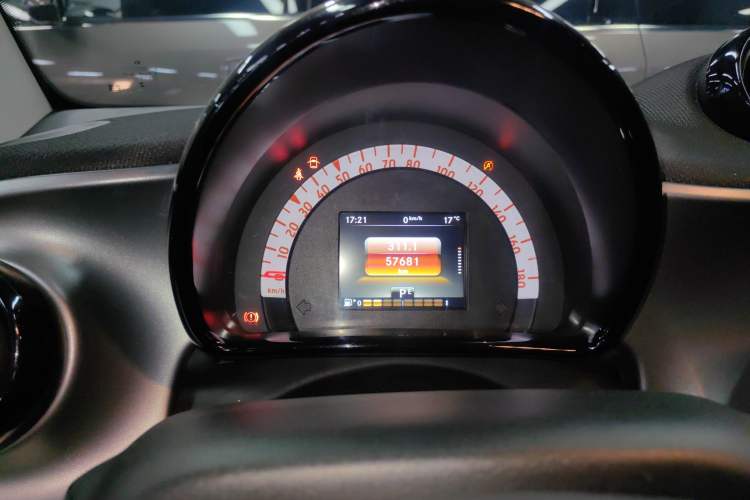 Used  fortwo 2015 1.0L 52 kW Hardtop Passion Edition