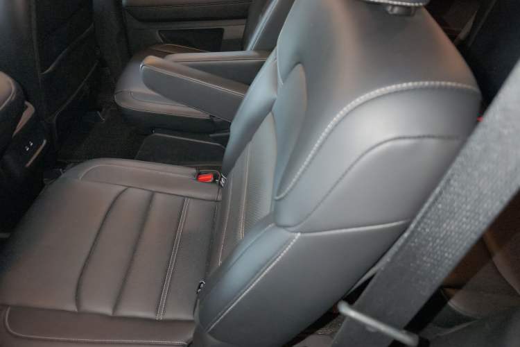 Used Nissan Terra 2024 380 VC-TURBO Two-Wheel Drive Smart Edition 6 Seats