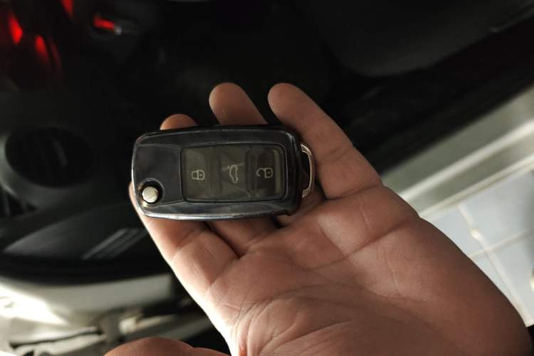 Used Volkswagen Jetta 2015 Value Edition 1.6L Manual Fashionable Style