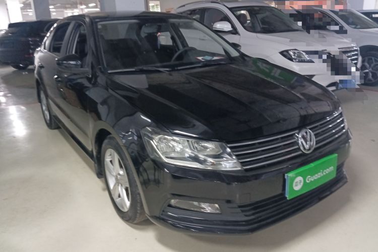 Used Volkswagen Lavida 2017 1.6L Automatic Fashion Edition
