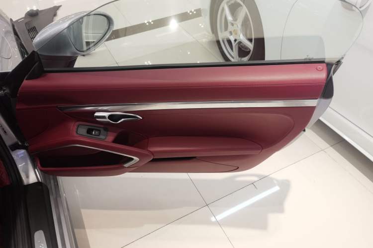 Used Porsche 718 2022 Boxster 2.0T
