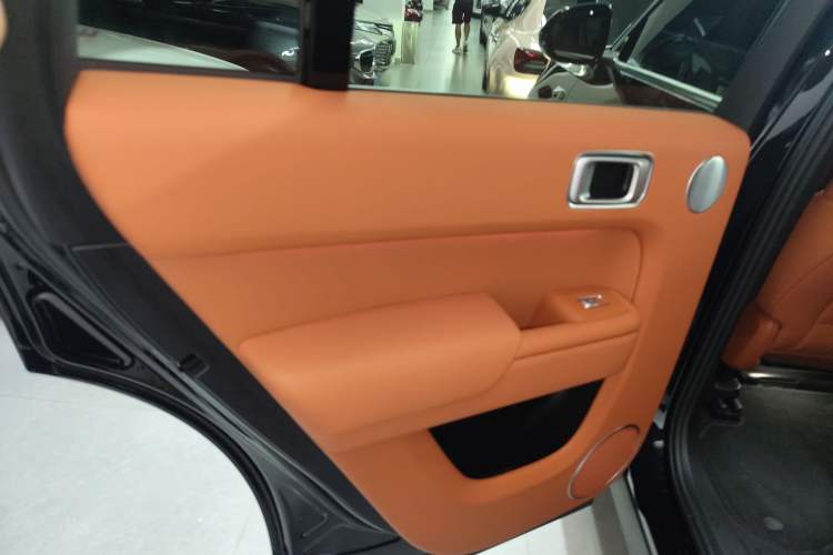 Used Li Auto L8 2023 Pro Model