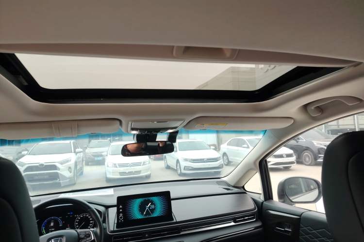 Used Honda Elysion 2022 2.0L eHEV Luxury Edition
