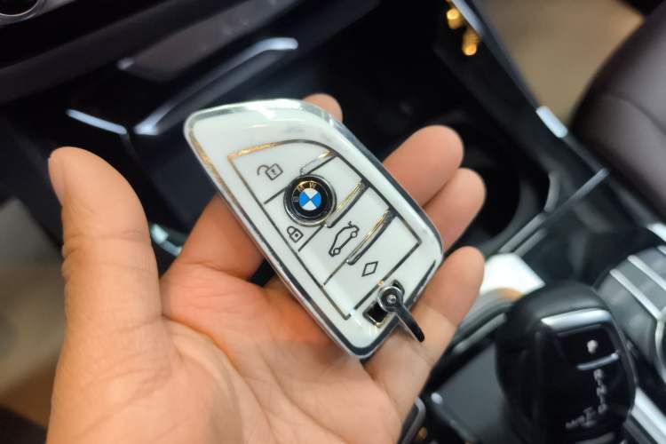 Used BMW X3 2018 xDrive25i Luxury Package China VI Emission Standard
