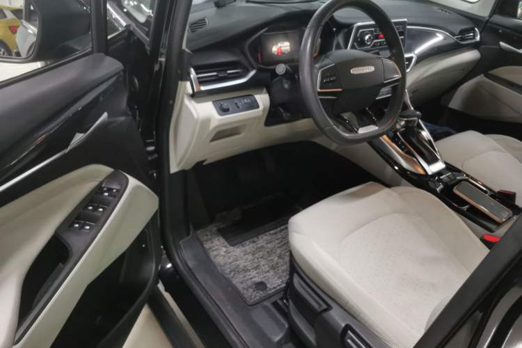 Used SAIC MAXUS G50 2022 1.5T Automatic Comfort Touring A
