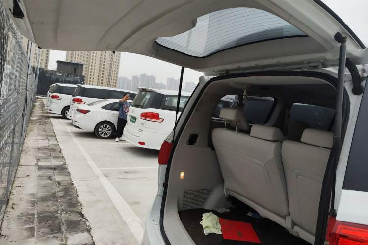 Used SAIC MAXUS G10 2018 PLUS 2.0T Automatic Elite Edition
