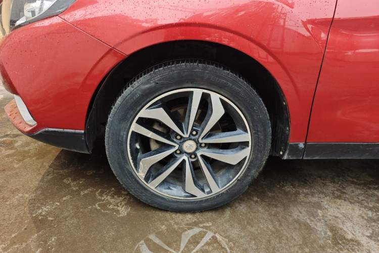 Used Venucia T90 2017 2.0L CVT Smart Edition
