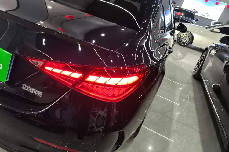 Used Mercedes-Benz C-Class 2024 Facelift C 260 L Night Edition Sport Version