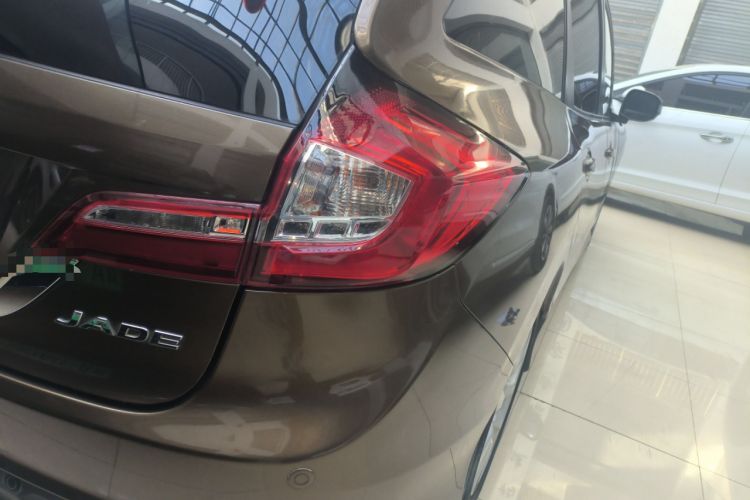 Used Honda Jade 2016 1.8L Automatic Comfort Elite Version 5 Seats
