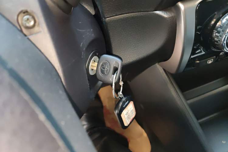 Used Toyota YARiS L 2021 1.5L CVT Leading Edition
