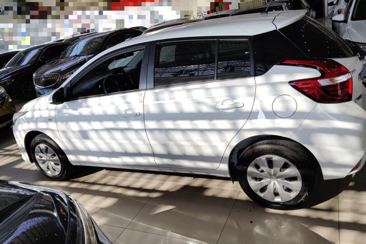 Used Toyota YARiS L 2021 1.5L CVT Leading Edition
