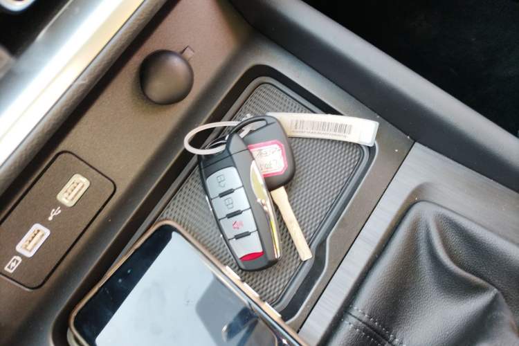 Used Great Wall Poer 2023 2.0T Commercial Version Manual Diesel 4x4 Elite Long-Box GW4D20M