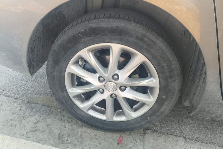 Used Buick GL6 2019 18T 6-Seater Elite Version China VI Standard
