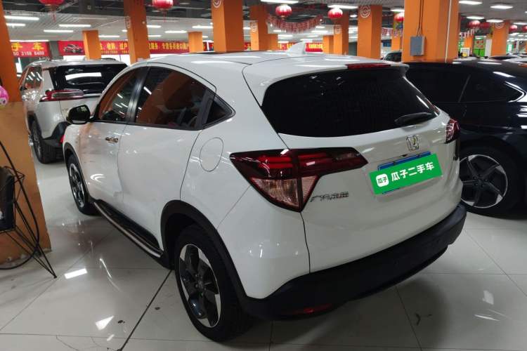 Used Honda Vezel 2017 1.8L CVT Front-Wheel Drive Pioneer Edition
