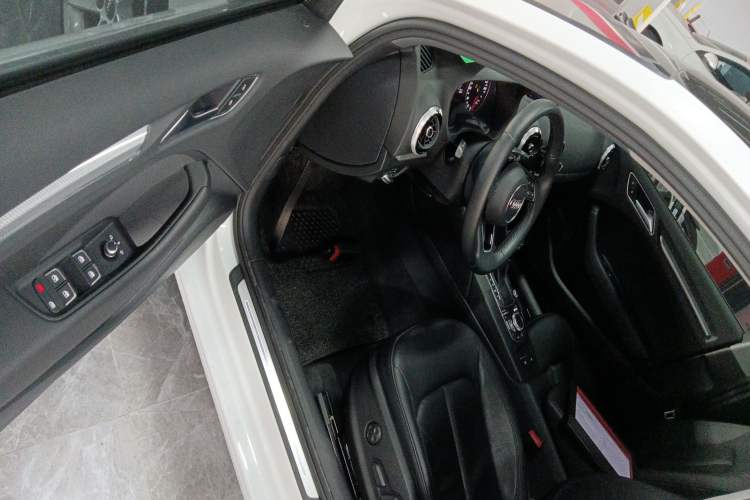 Used Audi A3 2019 Limousine 35 TFSI Style Version China V Emission Standard
