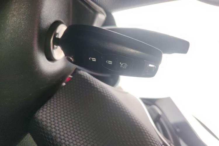 Used Chevrolet Cruze 2018 320 Automatic Pioneer Sunroof Edition
