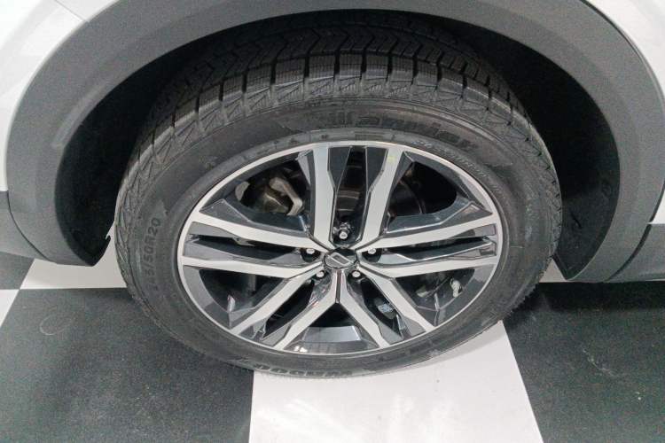 Used Bestune T99 2023 2.0T Automatic Premium (6AT)
