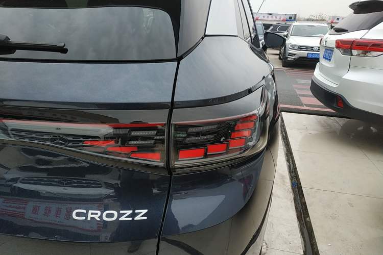 Used Volkswagen ID.4 CROZZ 2021 Long-Range PURE+ Two-Wheel Drive Version