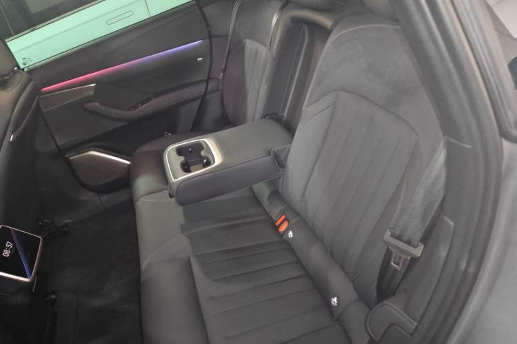 Used ONVO L60 2024 60 kWh Rear-Drive Version